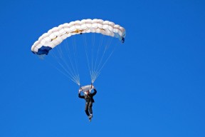 今日体育赔率盘口专家预测推荐，今日体育比赛实况